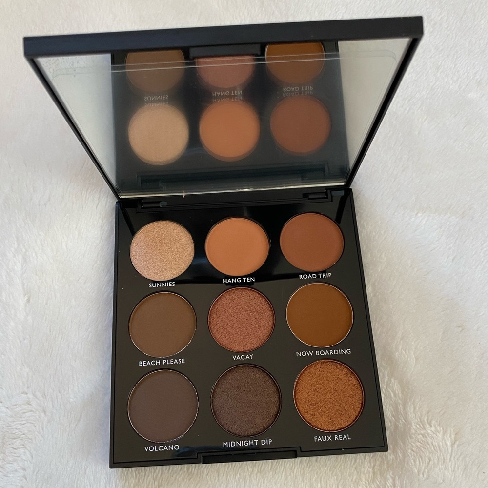 ✨NWB Morphe Bronzed Babe Eyeshadow Palette